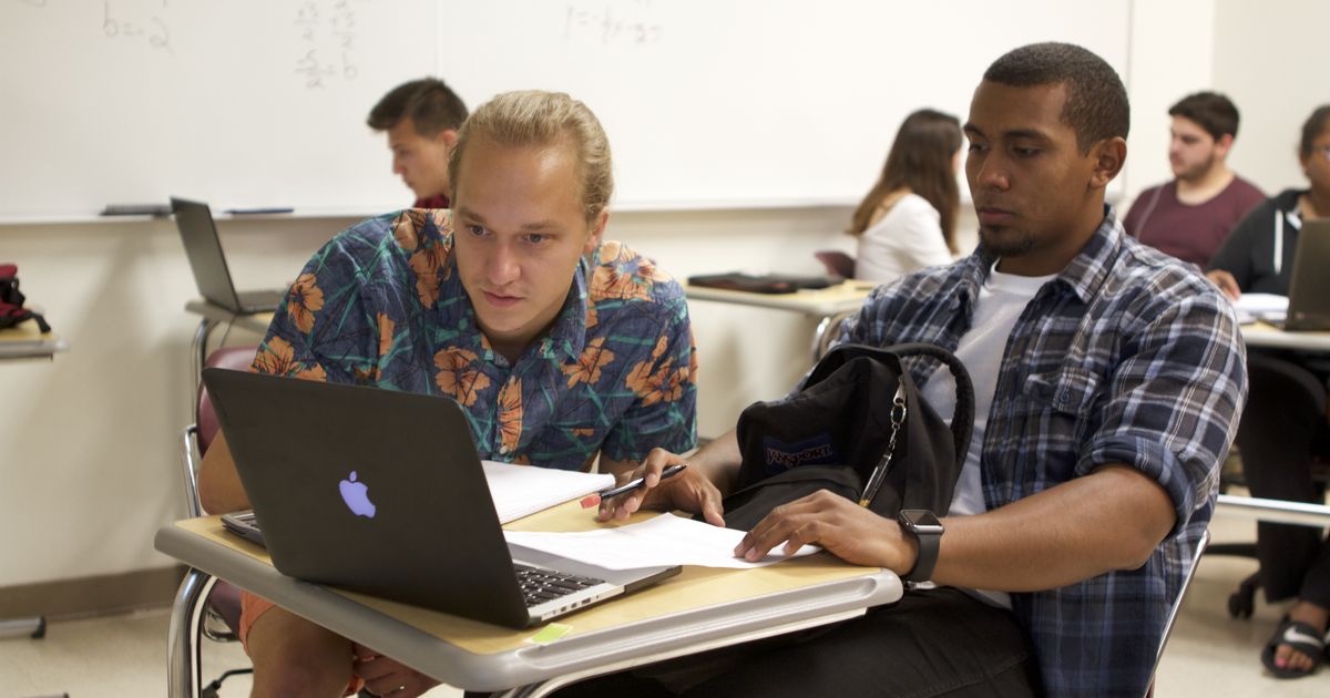 Freshmen target academic success in new Summer Bridge program - La ...