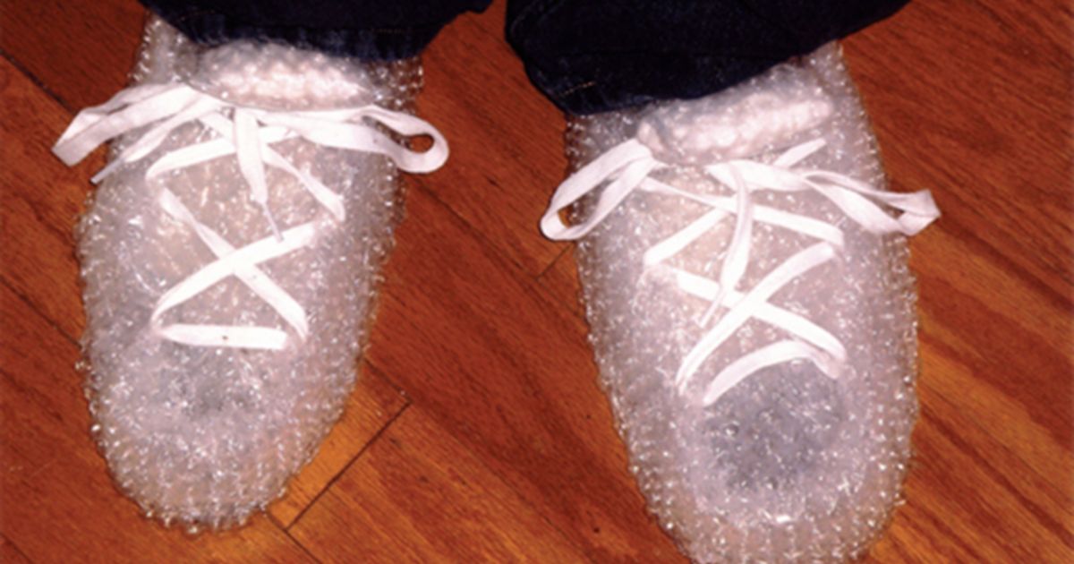 bubble wrap shoes